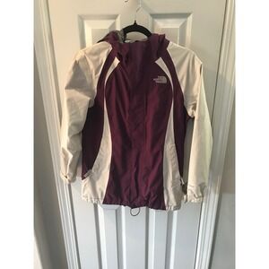 The North Face Girls HyVent Jacket Size Large Purple Cream Waterproof Hooded